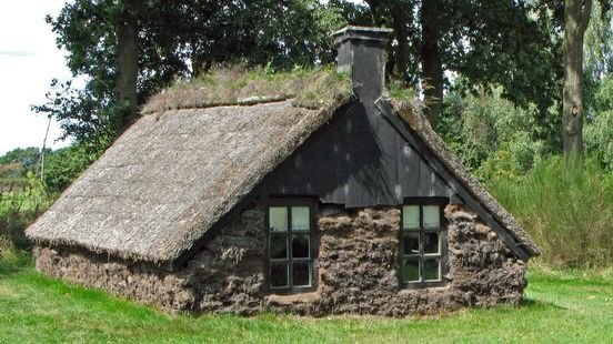 Plaggenhut bij openluchtmuseum De Spitkeet in Harkema